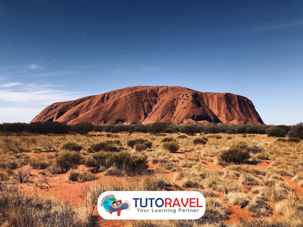 tempat wisata di australia, batu raksasa uluru