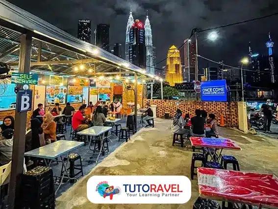 Tapak Urban Street Dining Food Truck Park Kuala Lumpur Suasana kuliner jalanan malam dengan food truck di Kuala Lumpur