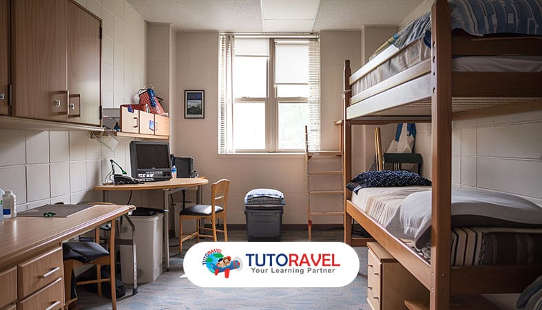Kamar hunian sederhana bergaya mahasiswa di Malaysia