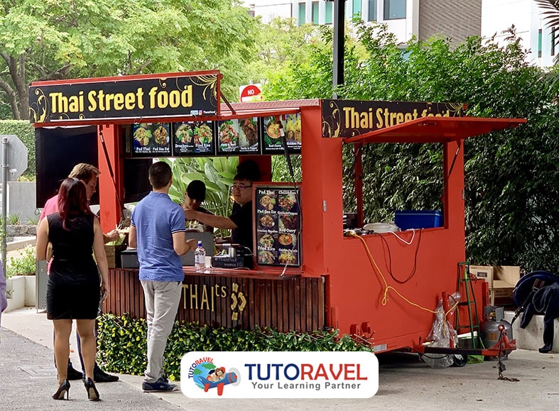 Street food Thailand untuk mahasiswa internasional di Bangkok