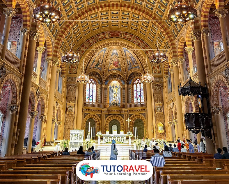 Assumption Cathedral Bangkok katedral Katolik arsitektur Romanesque tepi Chao Phraya