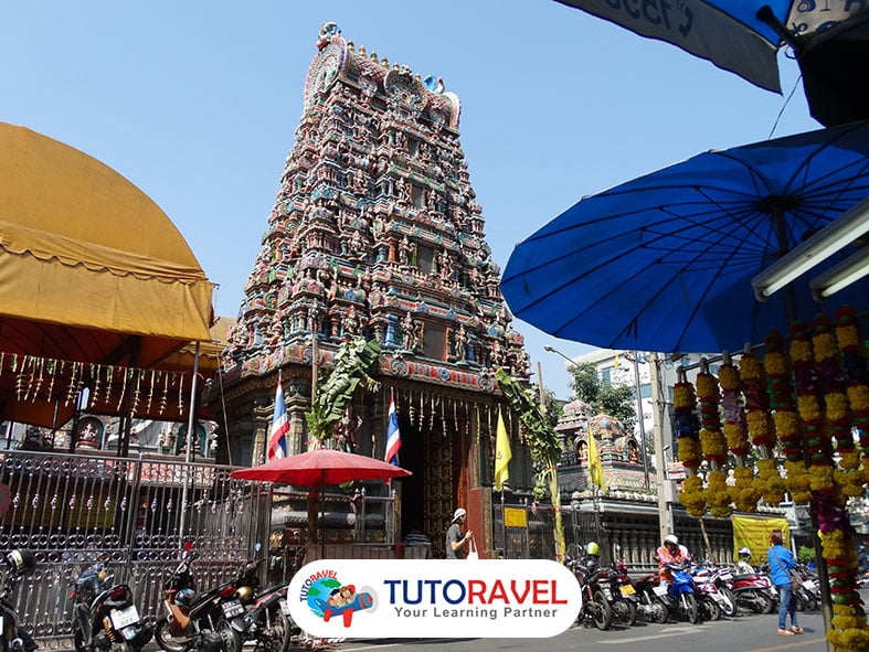 Sri Maha Mariamman Temple Wat Khaek Silom kuil Hindu ikonik Bangkok