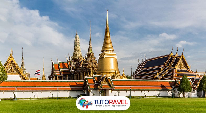 Wat Phra Kaew Emerald Buddha kuil sakral Buddha Theravada Bangkok Thailand