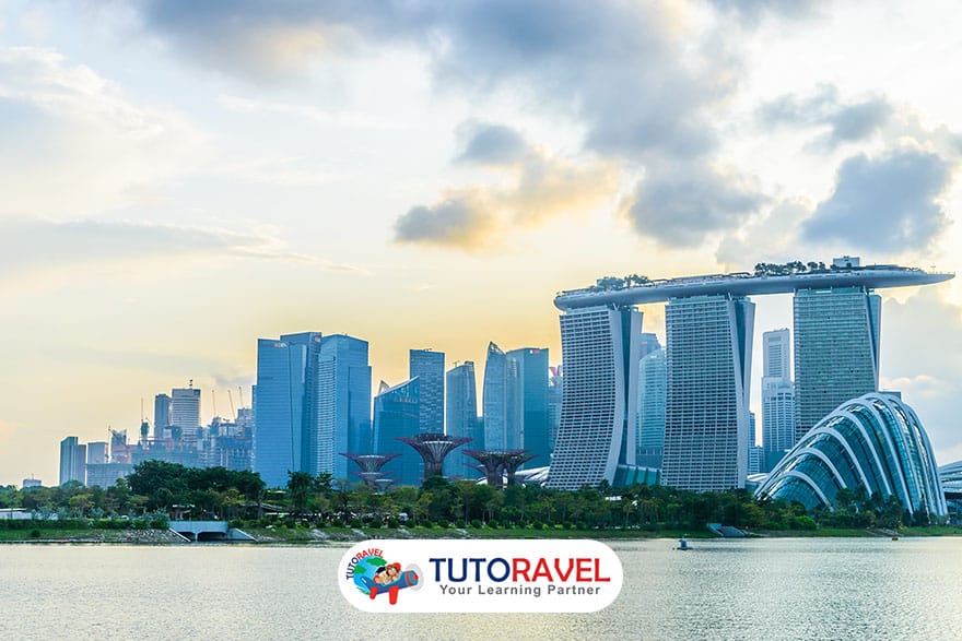 Panorama kota Singapura pusat finansial dan karier global di Asia